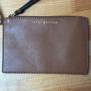 Tommy Hilfiger wristlet